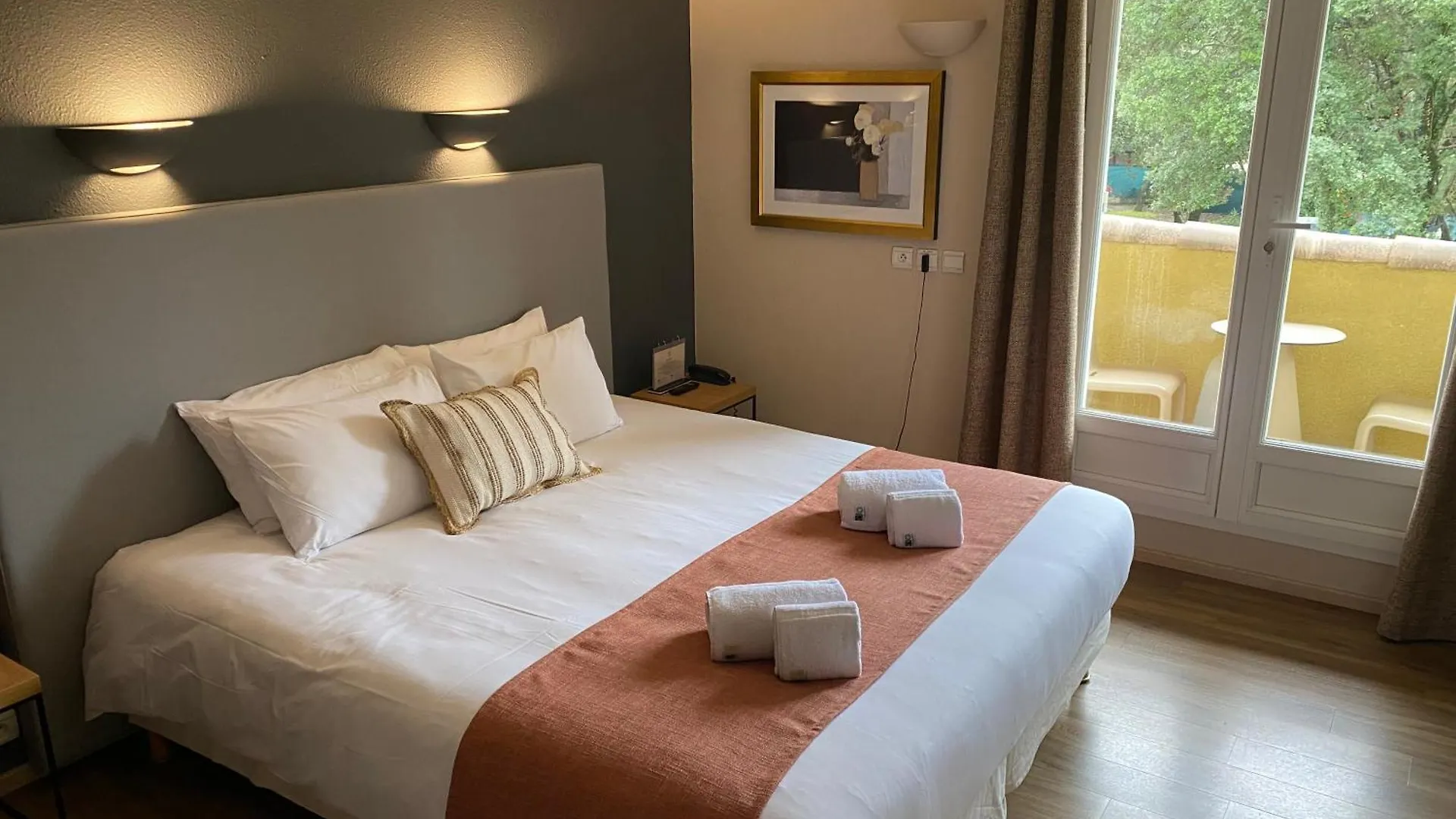 La Bastide De Grignan Hotel