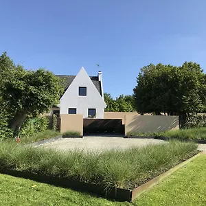 Un Moment A La Campagne , Pleuven Frankreich